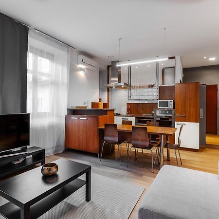 Laurinska Modern Apartment In Direct Centrum Of Bratislava, Air-Condition Exterior photo